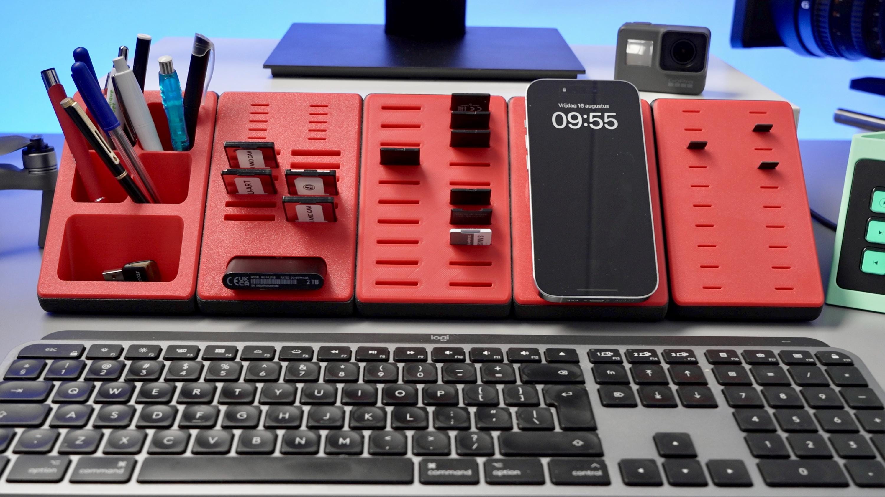 3D Print Files | Multi-Memory Card Docking System: Your Ultimate Desk Companion