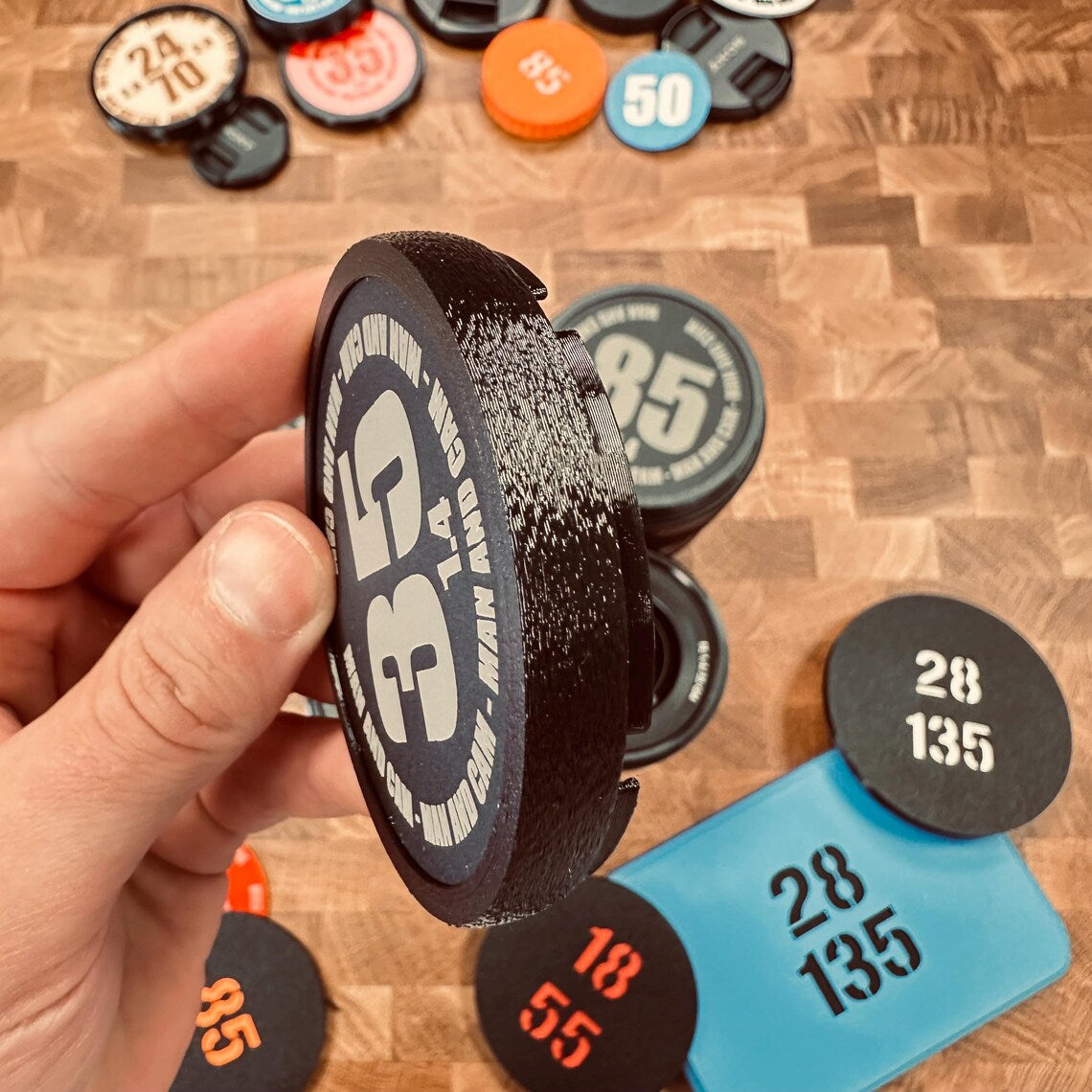Front Lens Caps | Mat Black | Rubber | Every ø Available | Laser Engraving | Custom Tekst And QR Code